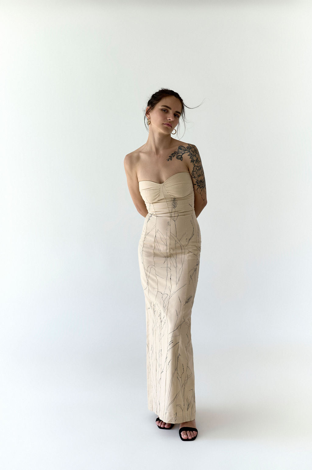 Dress "Inside"