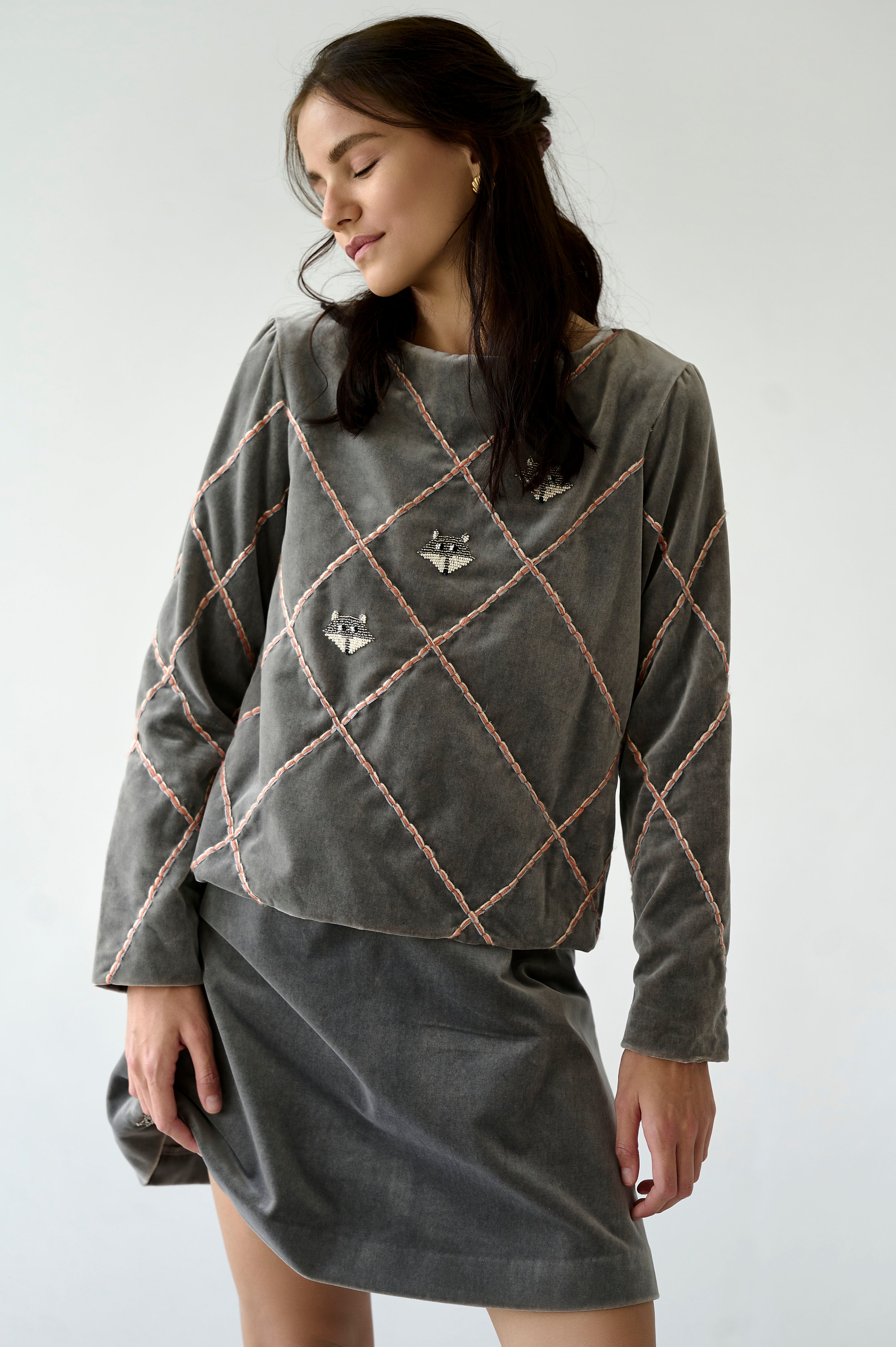 Sweater "Royal Fox" in gray